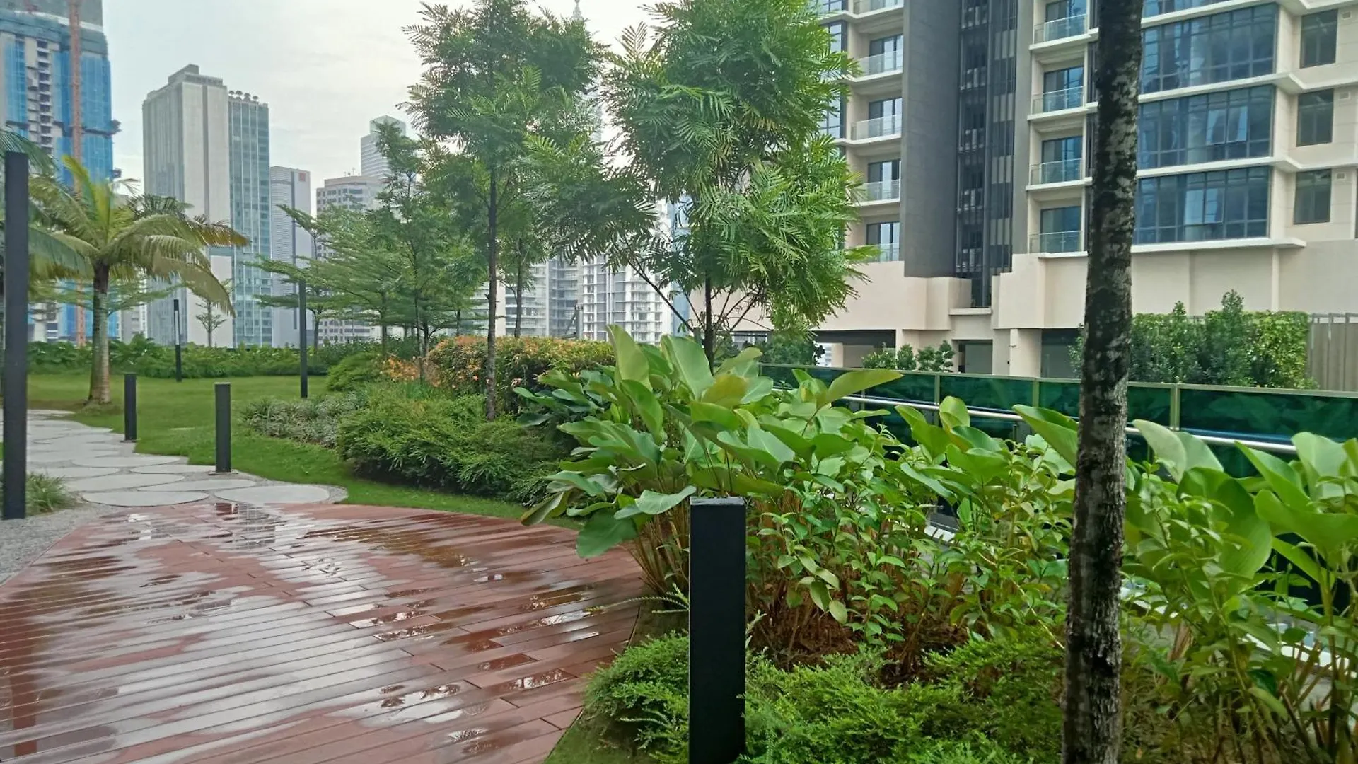 Apartamento Eaton Service Suites Klcc Kuala Lumpur Malásia